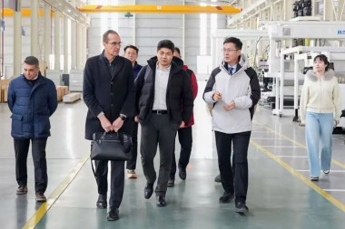 Galulue Faatasi mo Atinae, Galulue Faatasi i le Lalolagi Atoa – Asiasi le Pule Sili o Piovan Global i le Jwell Machinery